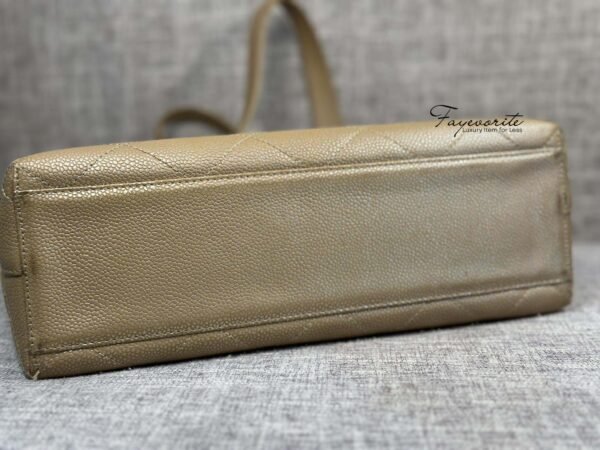 PRELOVED Chanel Caviar CC Shoulder Bag - Image 9