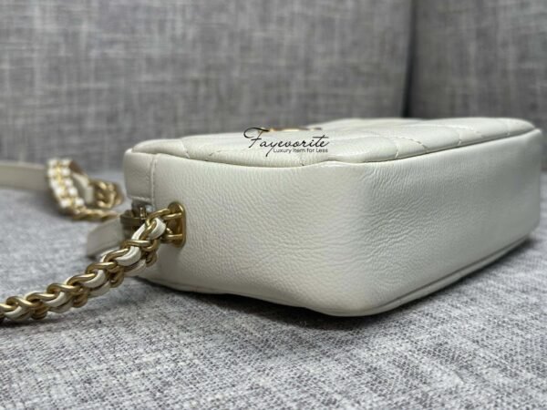 PRELOVED Chanel Caviar Quilted Camera Bag (microchip) - Image 10