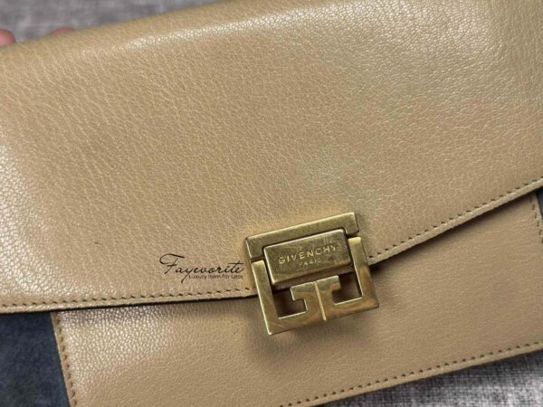 PRELOVED Givency Goatskin Suede GV3 Mini Chain Bag - Image 5